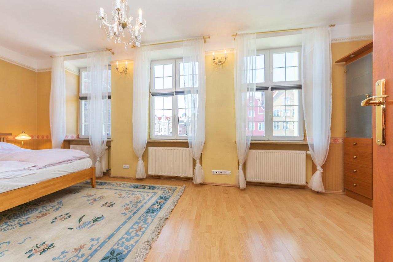 Hello Apartments Sw Ducha 格但斯克 外观 照片